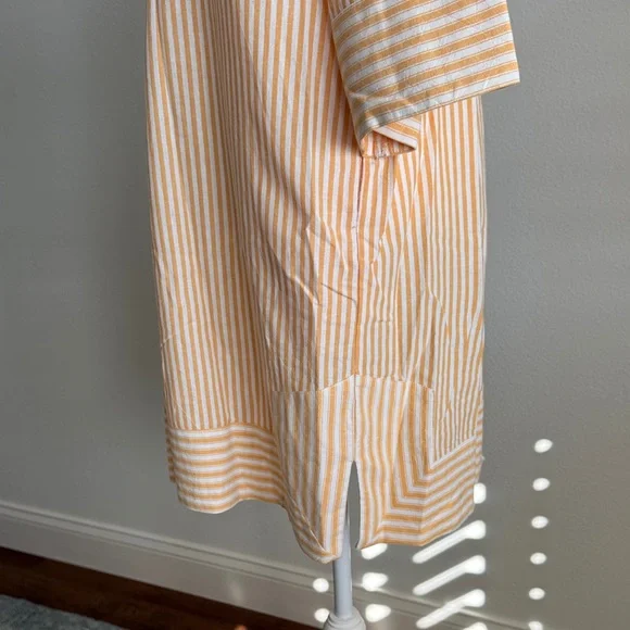 Chic Striped Peach and White Tunic - Picture 4 of 12